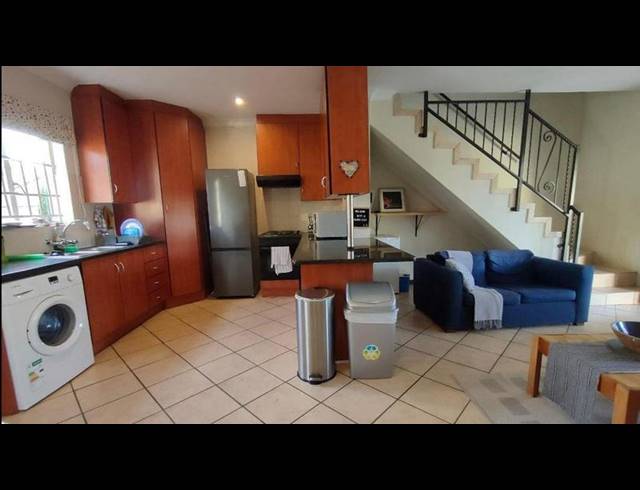 3 BEDROOM TOWNHOUSE FOR SALE IN ANNLIN